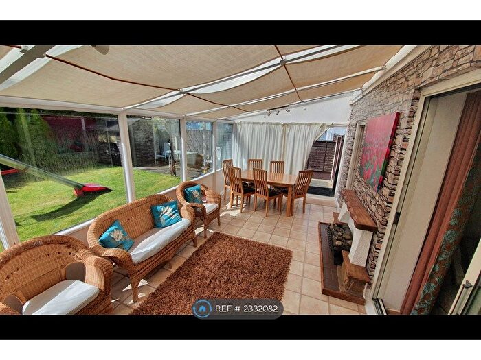 3 Bedroom Semi-Detached House To Rent In Croftlands Road, Manchester, M22