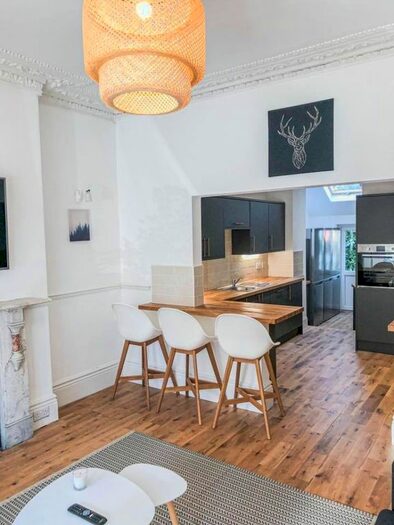 9 Bedroom Terraced House To Rent In Greenbank Avenue, Lipson, Plymouth, PL4