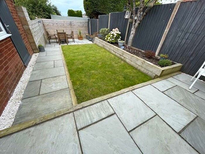 3 Bedroom Semi-Detached House For Sale In St. Andrews Road, Colwyn Bay, LL29