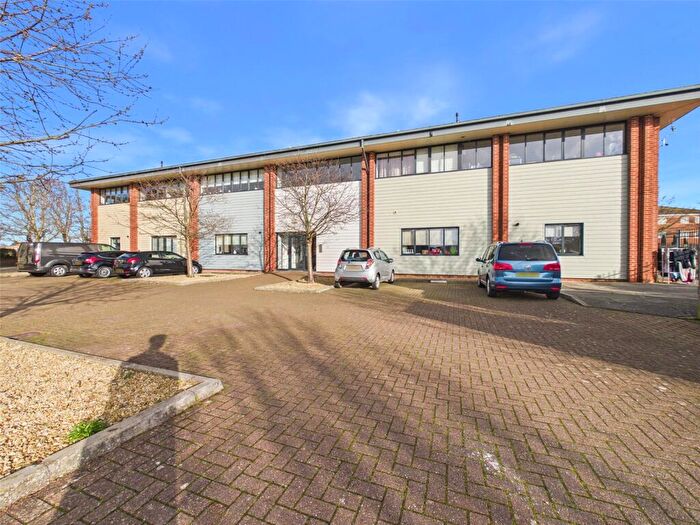 1 Bedroom Apartment For Sale In Bisley House, Falcon Close, Gloucester, Gloucestershire, GL2