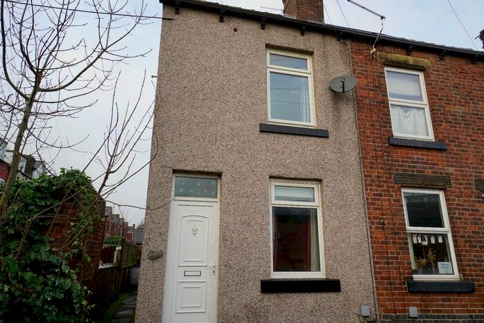 2 Bedroom Property To Rent In Barkers Place, Hillsborough, Sheffield, S6