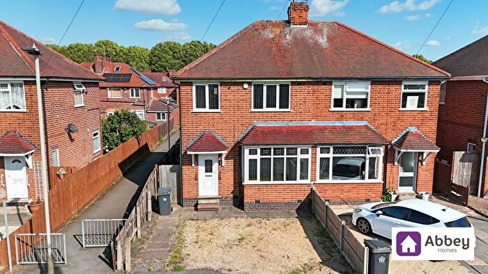 3 Bedroom Semi-Detached House To Rent In Bembridge Close, Leicester, LE3