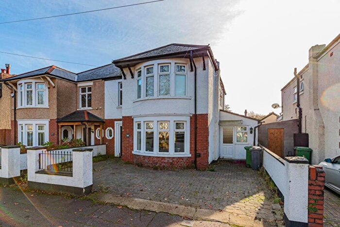 3 Bedroom Semi-Detached House For Sale In Western Avenue, Llandaff, Cardiff, CF5