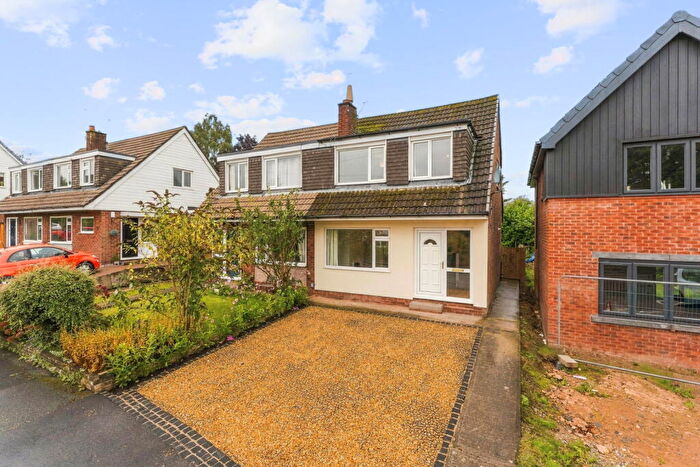 3 Bedroom Semi-Detached House For Sale In Arbour Close, Tytherington, SK10