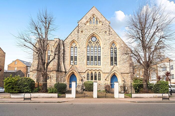 2 Bedroom Flat For Sale In Junction Road, St. Christophers Court, N19