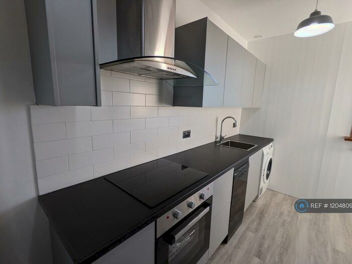 1 Bedroom Flat To Rent In Farnham Road, Guildford, GU2