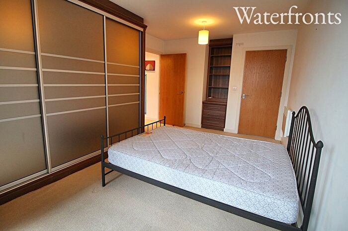 2 Bedroom Flat To Rent In The Sphere, Hallsville Road, London, E16