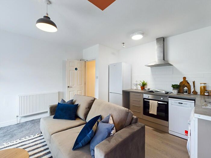 4 Bedroom Flat To Rent In Kensington, Liverpool, L7