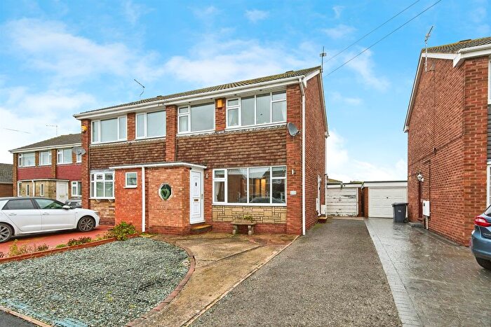 3 Bedroom Semi Detached House For Sale In Fairham Road, Stretton, Burton-On-Trent, DE13