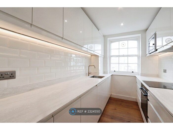 3 Bedroom Flat To Rent In Cornwall Gardens, London, SW7