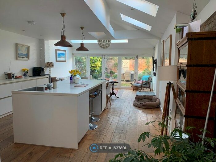 2 Bedroom Terraced House To Rent In Chesterton Road, Cambridge, CB4