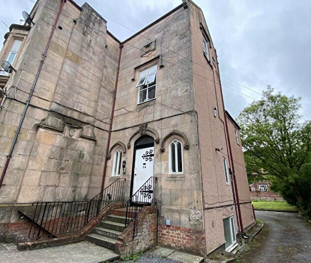 2 Bedroom Apartment To Rent In Forest Road, Prenton, Wirral, Merseyside, CH43