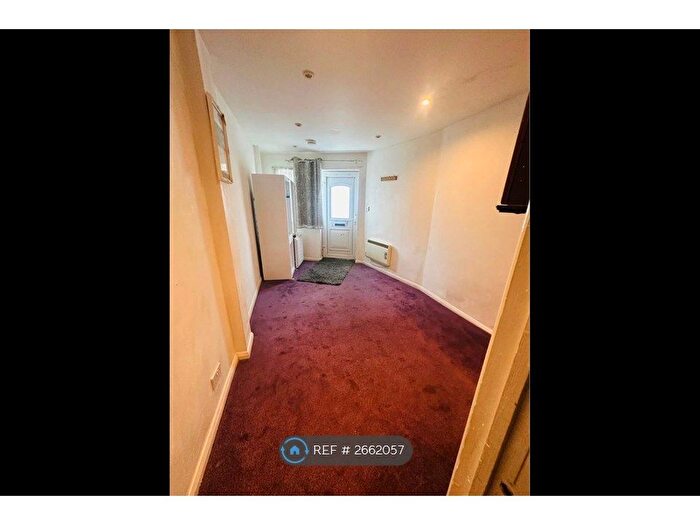 1 Bedroom Flat To Rent In Hedley Street, Maidstone, ME14