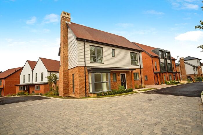 4 Bedroom Detached House For Sale In Chilmington Rise, Great Chart, Ashford, TN23