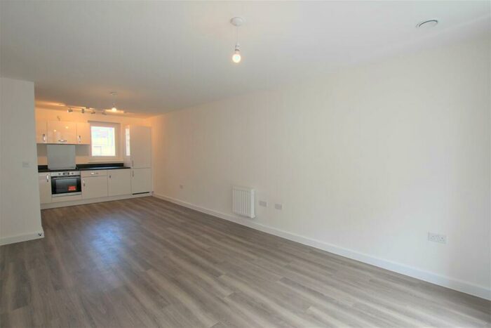 3 Bedroom Apartment To Rent In Canal Street, Campbell Wharf, Milton Keynes, MK9