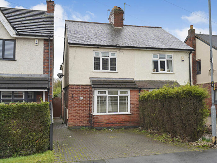 3 Bedroom Semi-Detached House For Sale In Church Lane, New Cumnock, Leicestershire, LE67