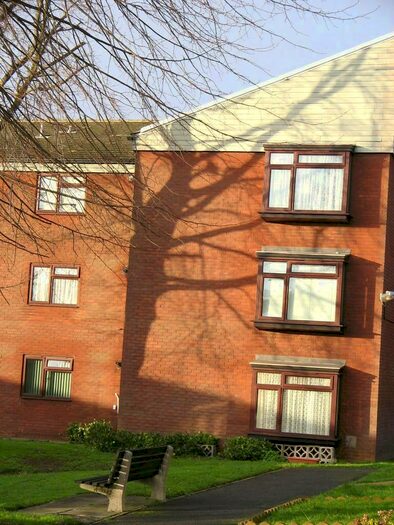 2 Bedroom Flat To Rent In Southfields, Rushden, Northamptonshire, NN10