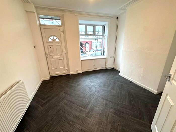 2 Bedroom Terraced House To Rent In Grainger Street, Dudley, DY2