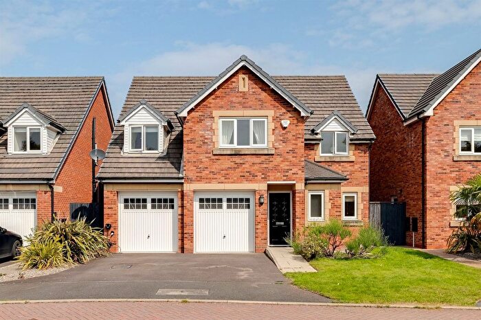 5 Bedroom Detached House For Sale In Shakerley Close, Oakmere, CW8
