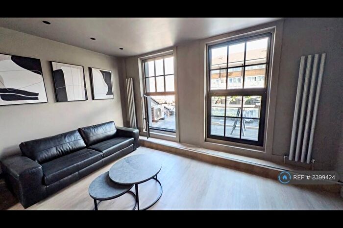 3 Bedroom Flat To Rent In Caledonian Road, London, N1