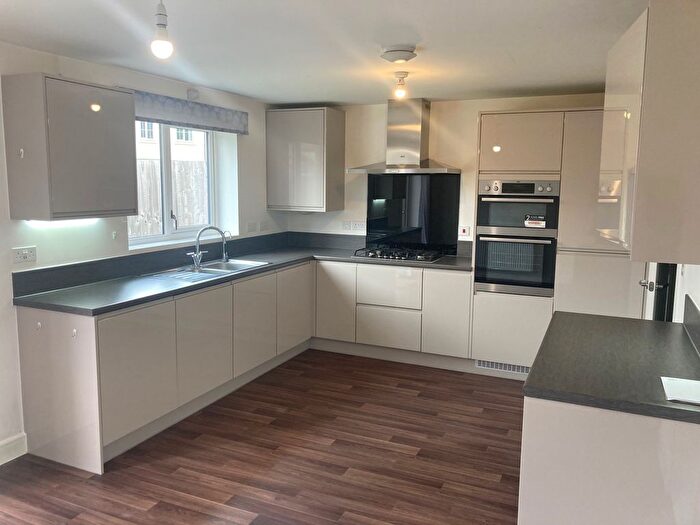 5 Bedroom Property To Rent In Guildford Avenue, Milton Keynes, MK4