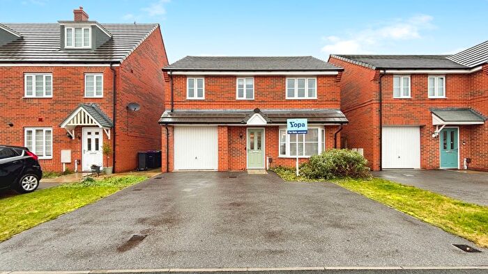 4 Bedroom Detached House For Sale In Fleetwood Road, Waddington, LN5