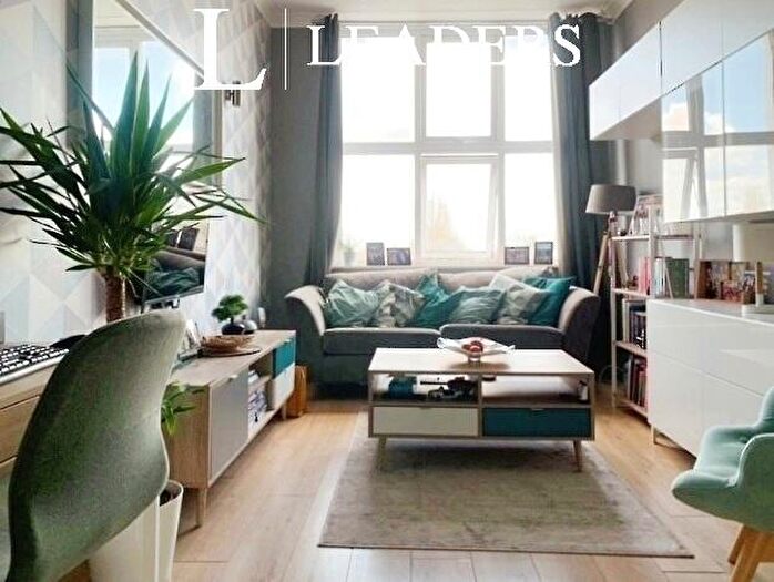 1 Bedroom Flat To Rent In Stanford House, Princess Margaret Road, RM18