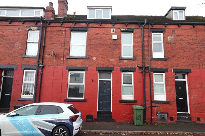 2 Bedroom Terraced House To Rent In Brooklyn Place, Leeds, West Yorkshire, LS12