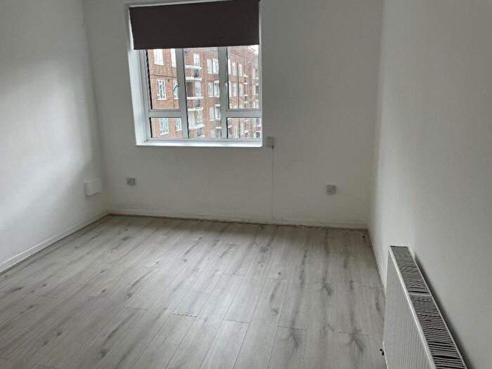 1 Bedroom Flat To Rent In Vauxhall Street, London, SE11