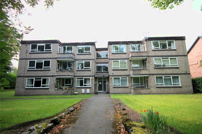 2 Bedroom Flat To Rent In Palatine Road, West Didsbury, Manchester, M20