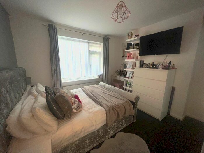 2 Bedroom Flat To Rent In Stanfield Road, Bournemouth, BH9