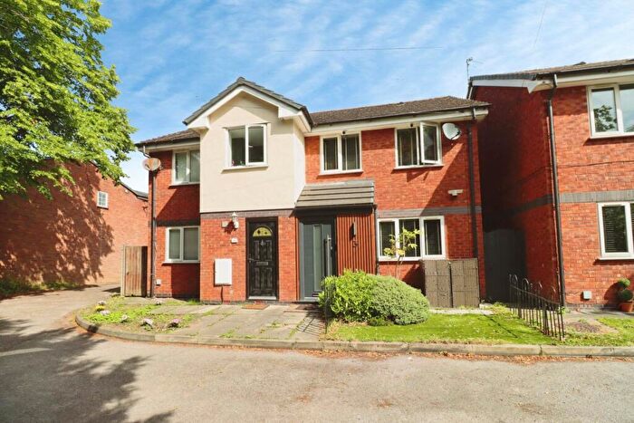3 Bedroom Semi-Detached House For Sale In Egerton Park, Rock Ferry, CH42