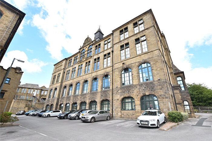 2 Bedroom Flat For Sale In Byron Halls, Bryon Street, Bradford, West Yorkshire, BD3