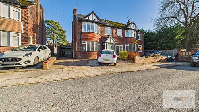 4 Bedroom Semi Detached House For Sale In Seedfield Road, Seedfield, Bury, BL9