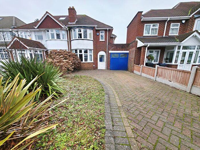 3 Bedroom Semi Detached House For Sale In Cliveden Avenue, Perry Barr, Birmingham, B42