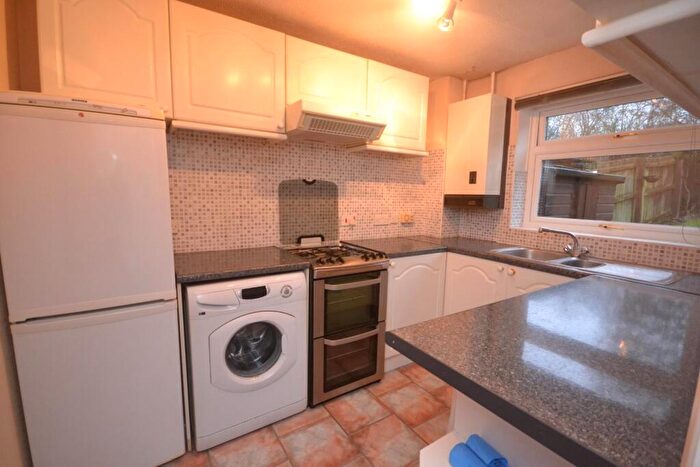 3 Bedroom Semi Detached House To Rent In Fleetham Gardens, Reading, RG6
