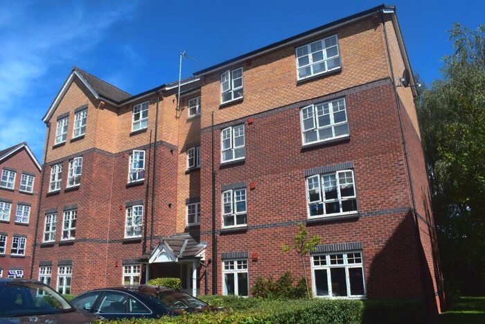 2 Bedroom Flat To Rent In Beckets View, Northampton, NN1