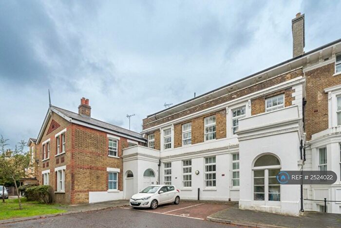 2 Bedroom Flat To Rent In Woolwich Road, London, SE2