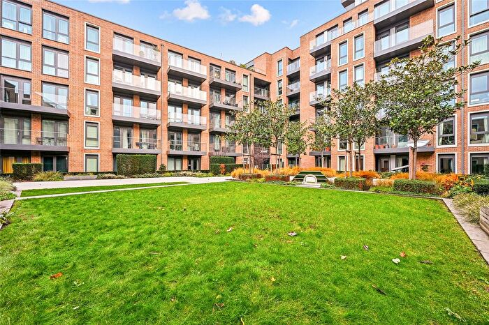 2 Bedroom Flat For Sale In Matcham House, Glenthorne Road, London, W6