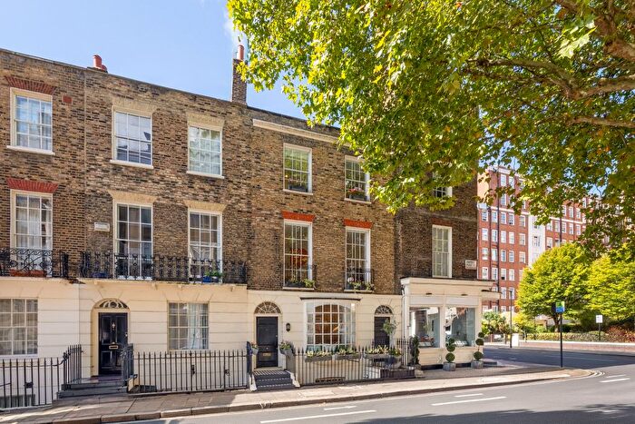 4 Bedroom Property For Sale In Portsea Place, Hyde Park, London, W2