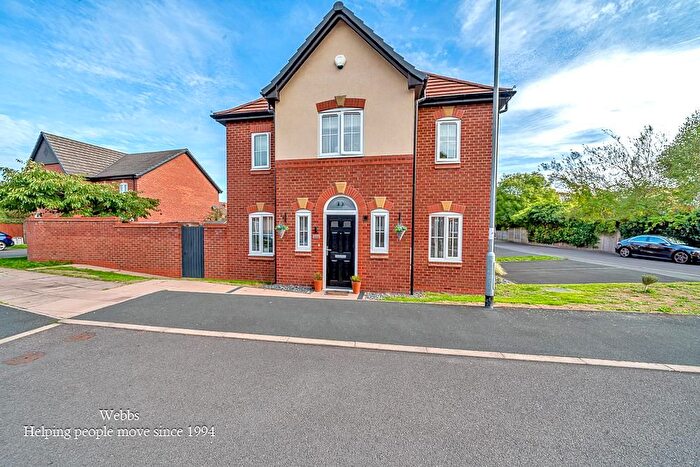 3 Bedroom End Of Terrace House For Sale In Unity Drive, Pelsall, Walsall, WS3