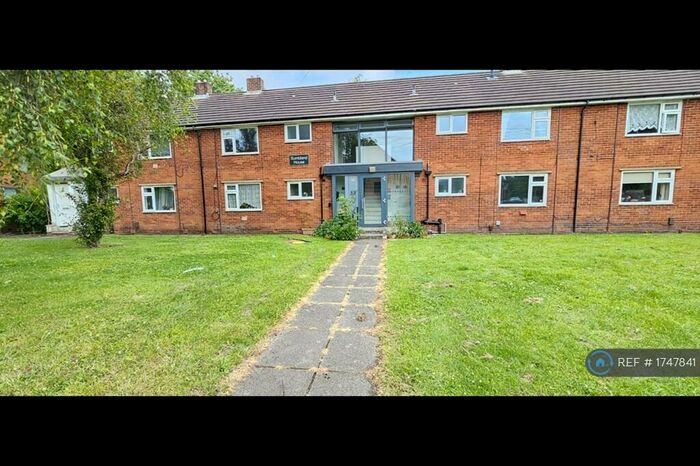 1 Bedroom Flat To Rent In Sumbland House, Swinton, Manchester, M27