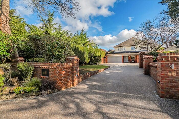 4 Bedroom Detached House For Sale In Forest Ridge, Keston Park, BR2