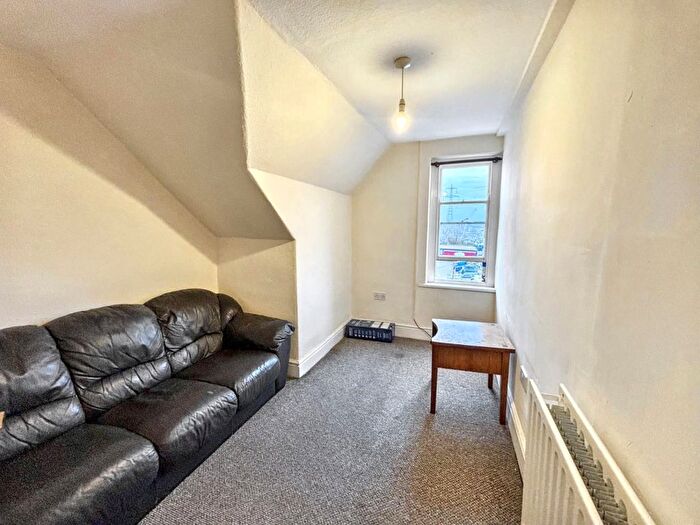 1 Bedroom Flat To Rent In Gloucester Road, Avonmouth, Bristol, BS11