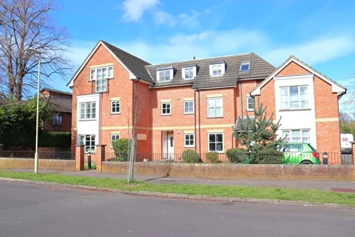 2 Bedroom Flat To Rent In Spean House, Church Road East, Farnborough, Hampshire, GU14