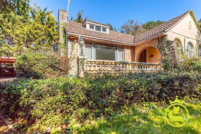 3 Bedroom Detached Bungalow For Sale In Large Plot - Kings Avenue, Lower Parkstone, Poole, BH14