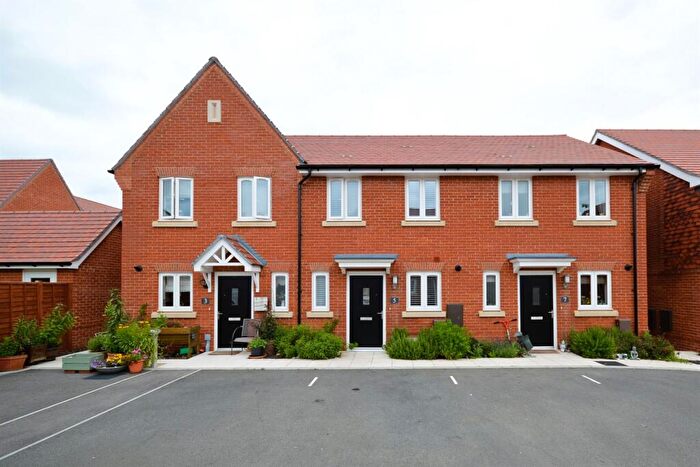 2 Bedroom Terraced House To Rent In Charlie Drive, Bracklesham Bay, Chichester, PO20