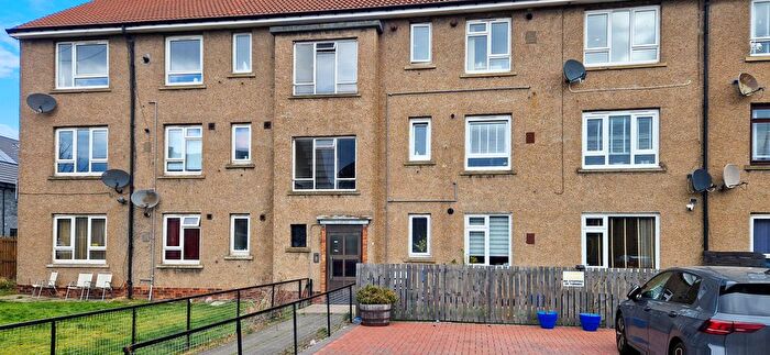 2 Bedroom Flat To Rent In Ballindean Road, Dundee, DD4