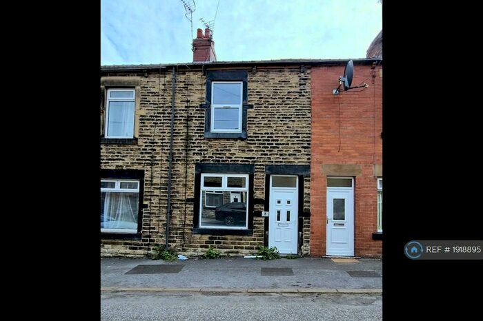 2 Bedroom Terraced House To Rent In Hilton Street, Barnsley, S75