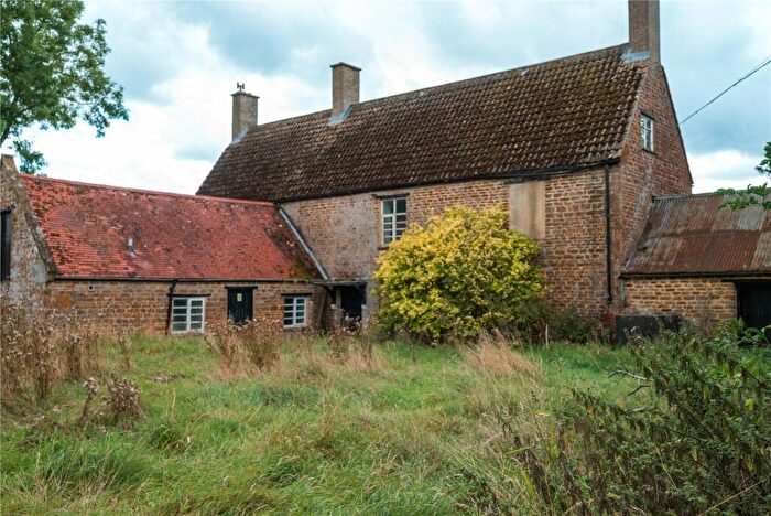 5 Bedroom Detached House For Sale In Thenford, Banbury, Oxon, OX17